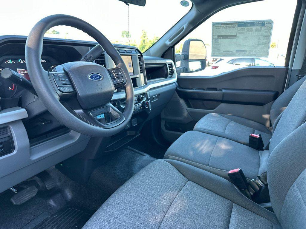 new 2024 Ford F-450 car, priced at $66,384