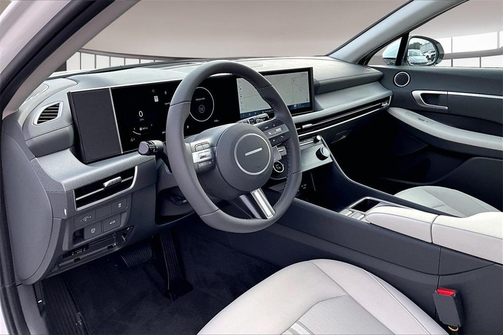 new 2025 Hyundai Sonata car, priced at $28,626