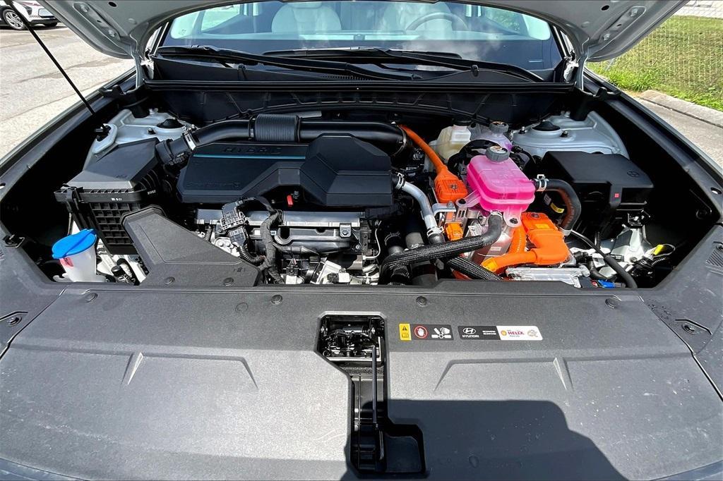 new 2025 Hyundai TUCSON Hybrid car, priced at $32,258