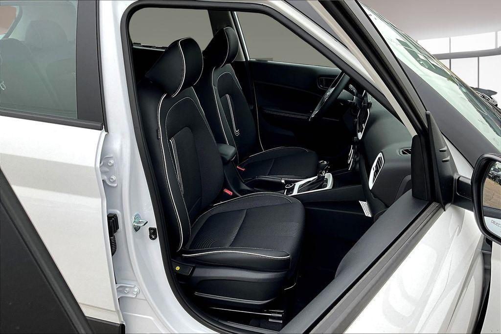 new 2025 Hyundai Venue car, priced at $24,951