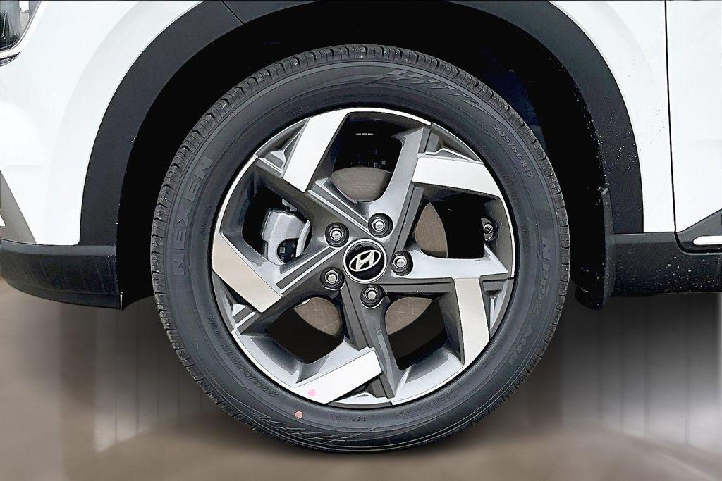 new 2025 Hyundai Venue car, priced at $24,951