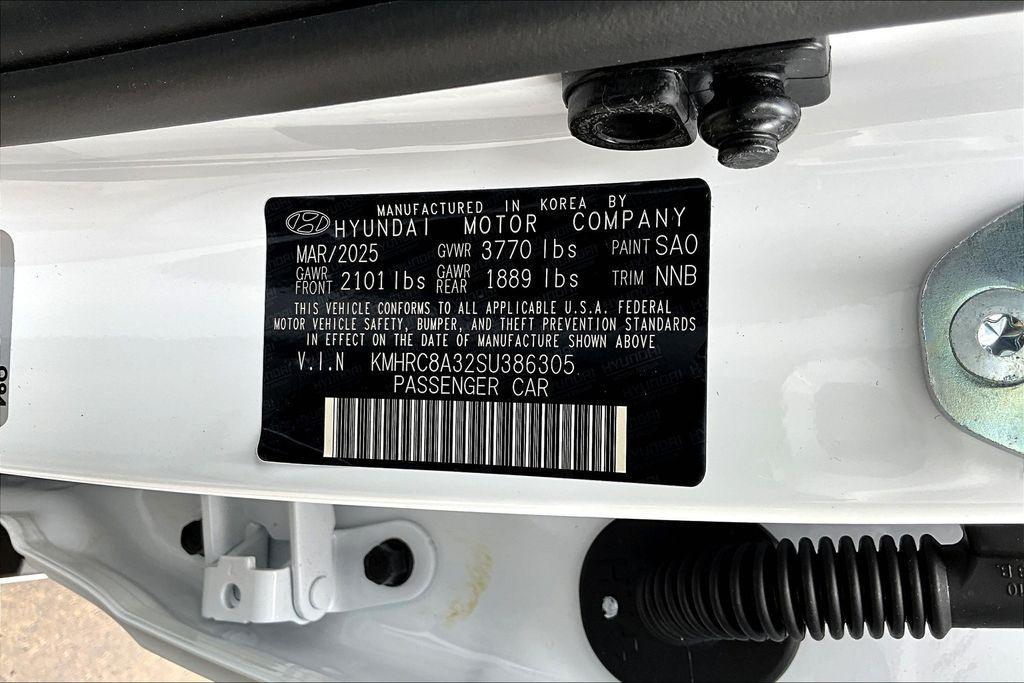 new 2025 Hyundai Venue car, priced at $24,951