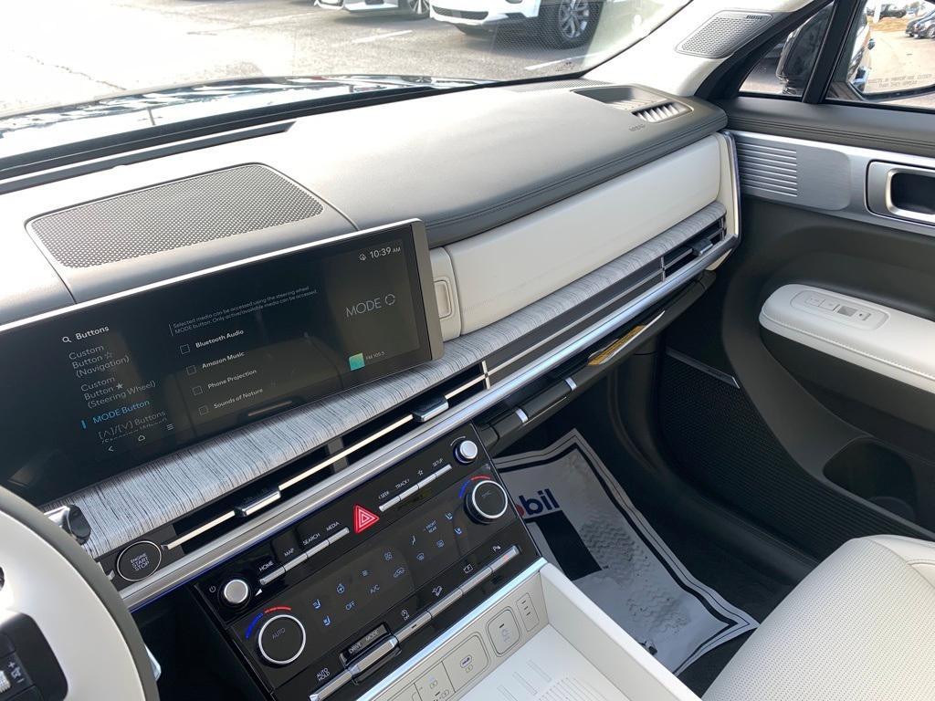 new 2025 Hyundai Santa Fe car, priced at $42,500