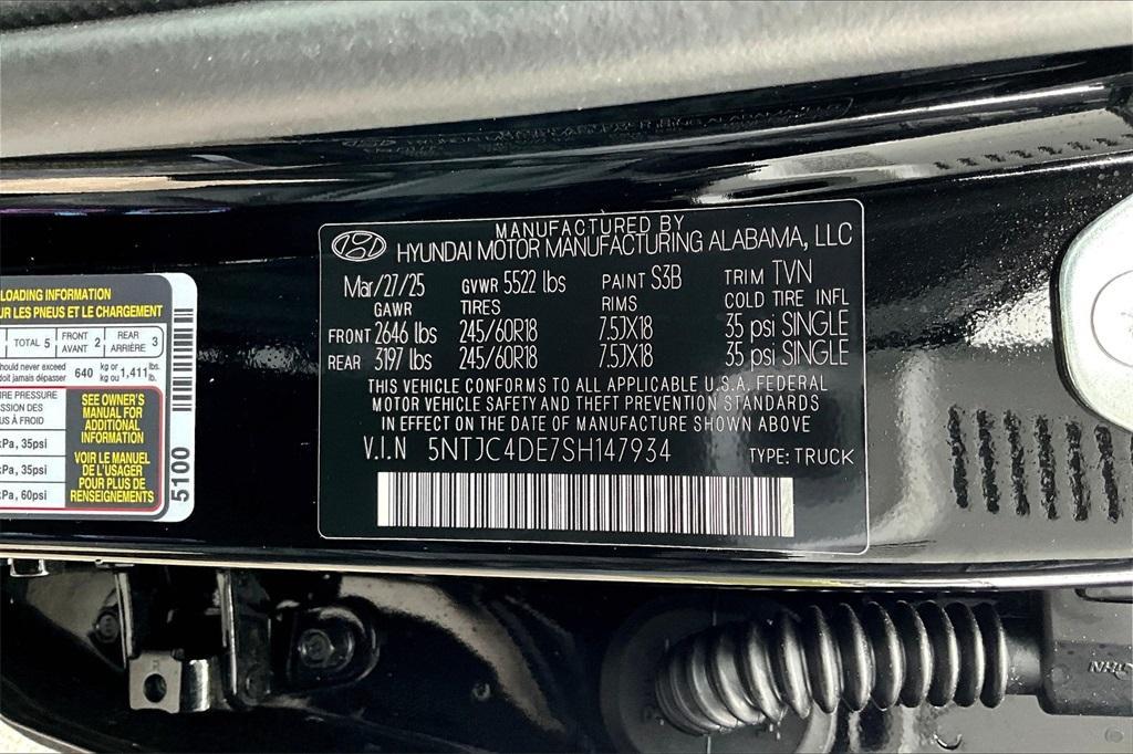 new 2025 Hyundai SANTA CRUZ car, priced at $31,691