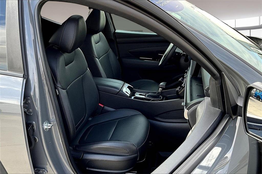 used 2025 Hyundai SANTA CRUZ car, priced at $25,988