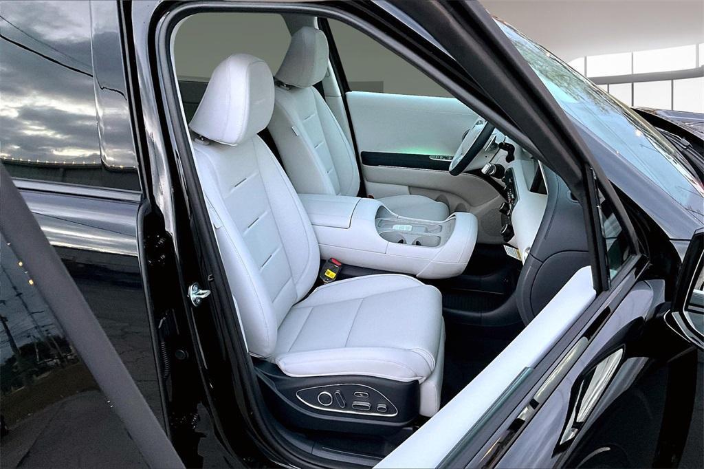 new 2026 Hyundai Palisade Hybrid car, priced at $59,965