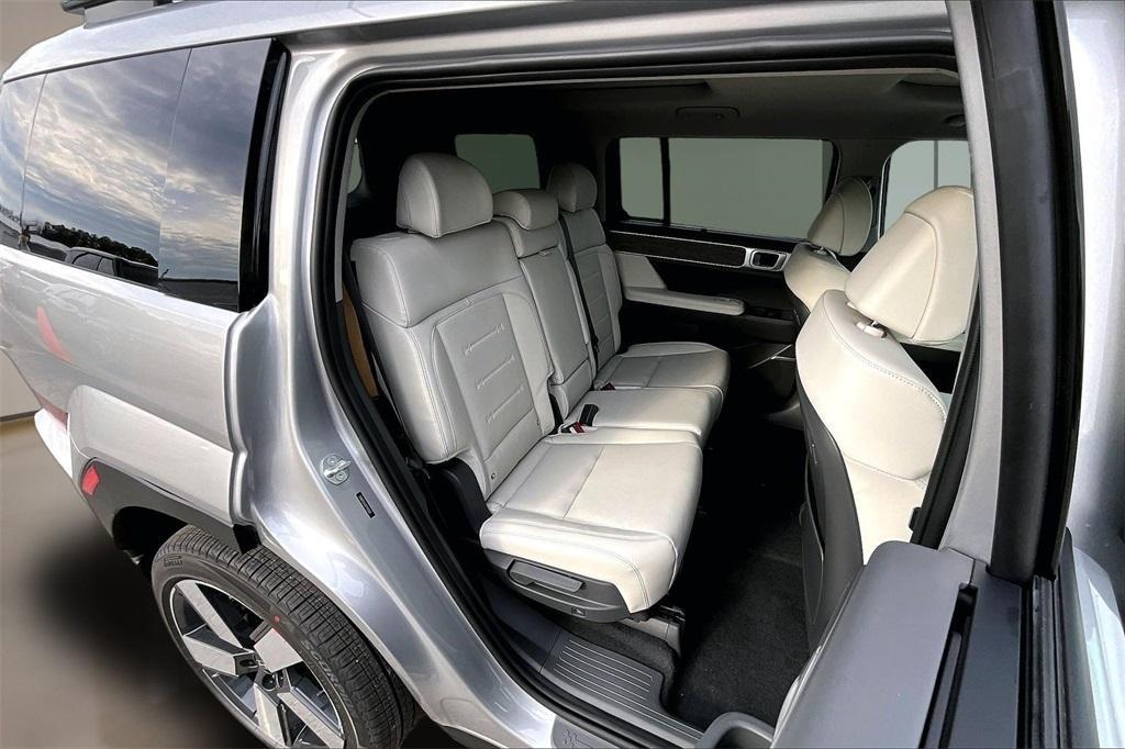 new 2026 Hyundai SANTA FE HEV car, priced at $45,920