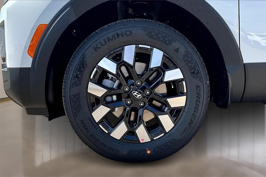 new 2025 Hyundai SANTA CRUZ car, priced at $32,137