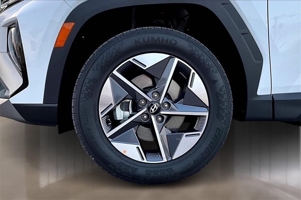 new 2026 Hyundai Tucson car, priced at $33,378