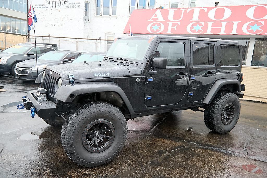 used 2014 Jeep Wrangler Unlimited car, priced at $11,995