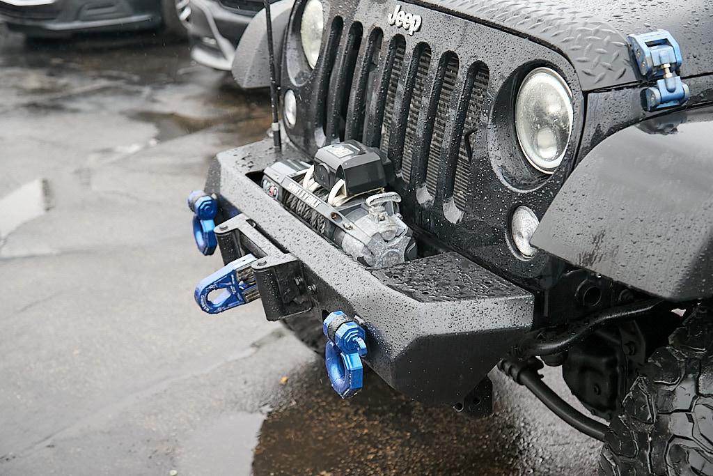 used 2014 Jeep Wrangler Unlimited car, priced at $11,995