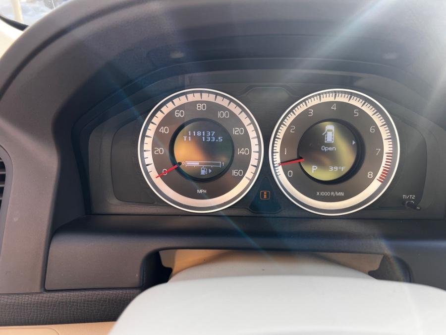 used 2013 Volvo XC60 car, priced at $9,595