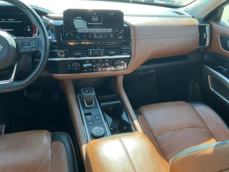 2023 Boulder Gray Pearl Nissan Pathfinder