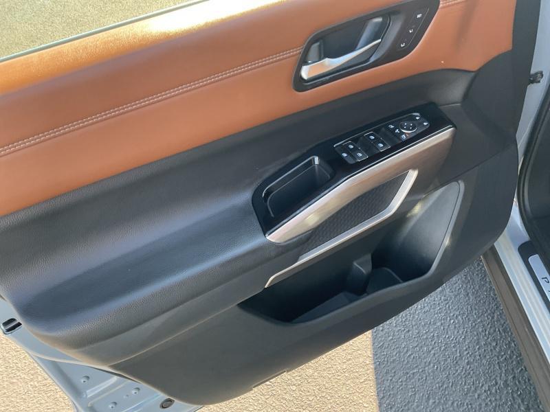 2023 Boulder Gray Pearl Nissan Pathfinder