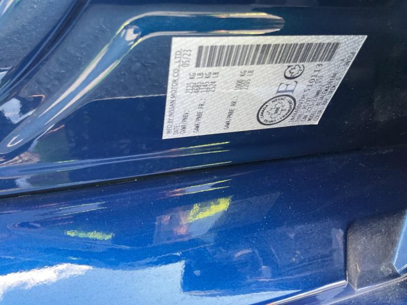 2023 Deep Blue Pearl Nissan Maxima