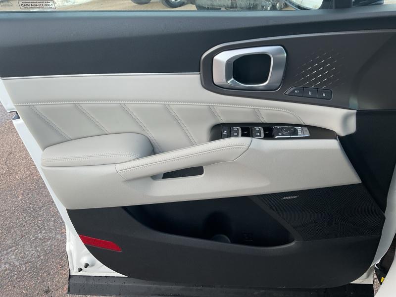 new 2026 Kia Sorento Hybrid car, priced at $50,419