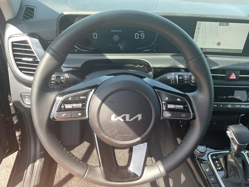 new 2026 Kia Seltos car, priced at $29,399