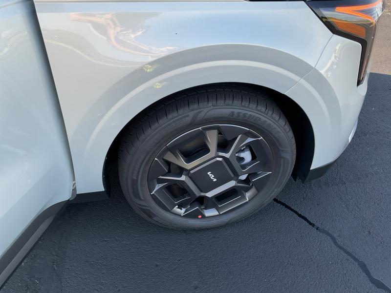 new 2026 Kia Carnival Hybrid car, priced at $45,814