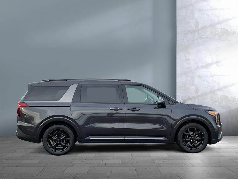 new 2026 Kia Carnival Hybrid car, priced at $55,164