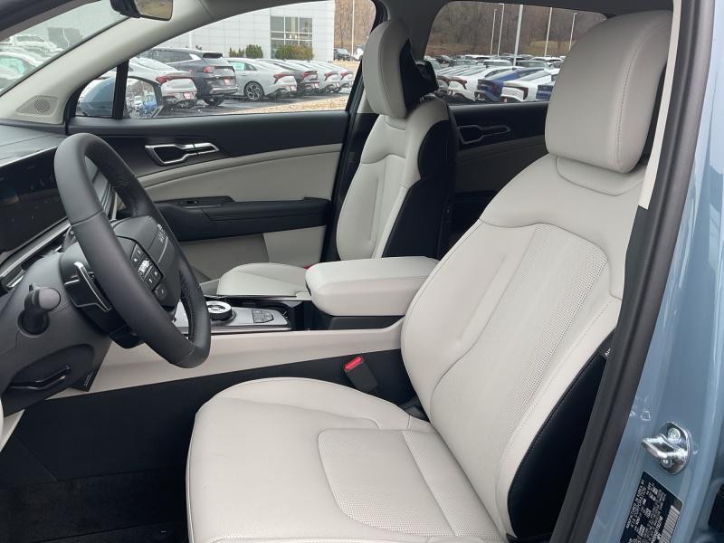 new 2026 Kia Sportage Hybrid car, priced at $37,009