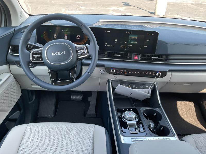 new 2026 Kia Carnival Hybrid car, priced at $45,849