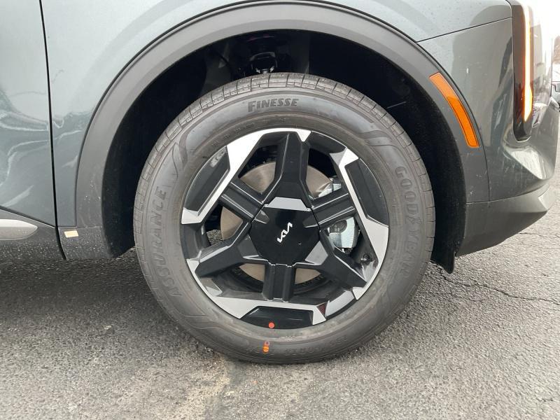 new 2026 Kia Sportage car, priced at $35,009