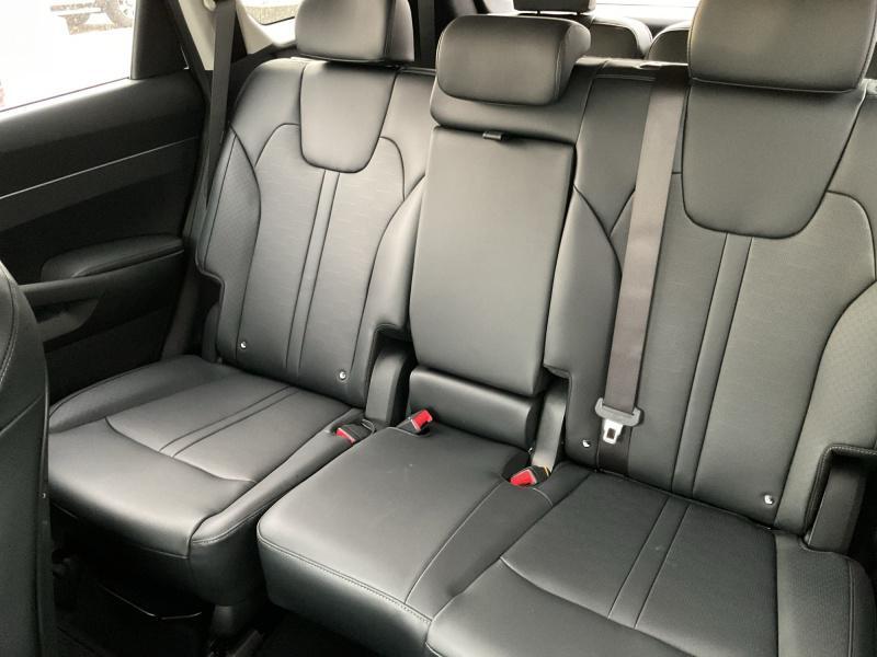 new 2026 Kia Sorento Hybrid car, priced at $39,269