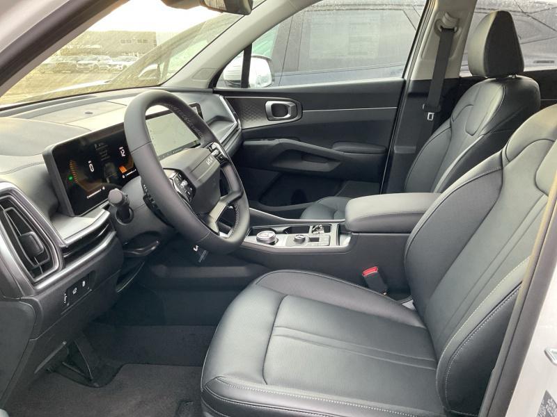 new 2026 Kia Sorento Hybrid car, priced at $39,269