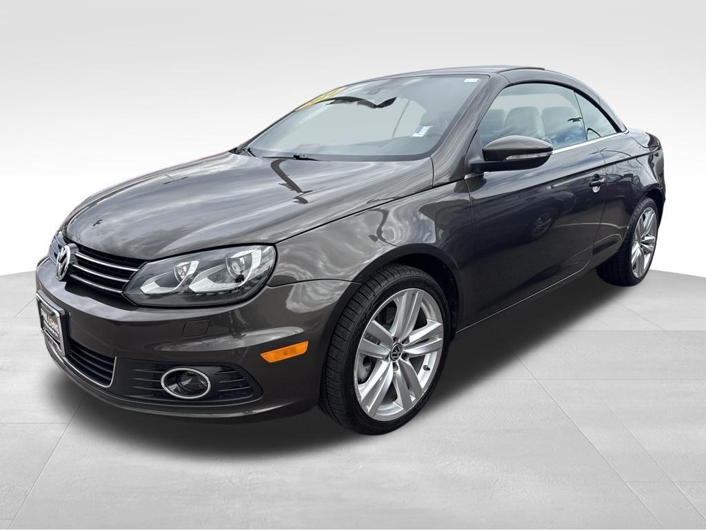 used 2014 Volkswagen Eos car, priced at $13,989