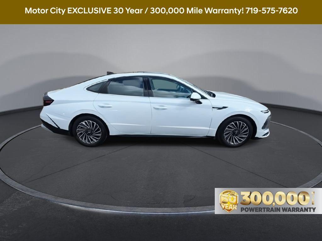 new 2026 Hyundai Sonata Hybrid car