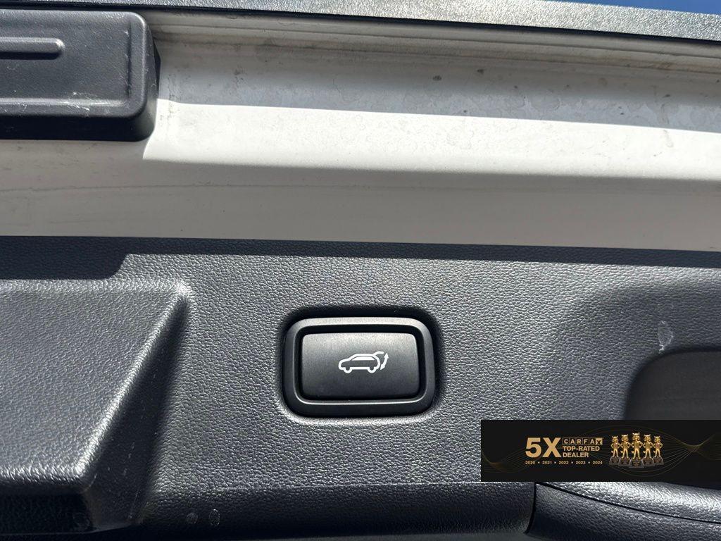 used 2025 Hyundai Tucson car, priced at $25,989