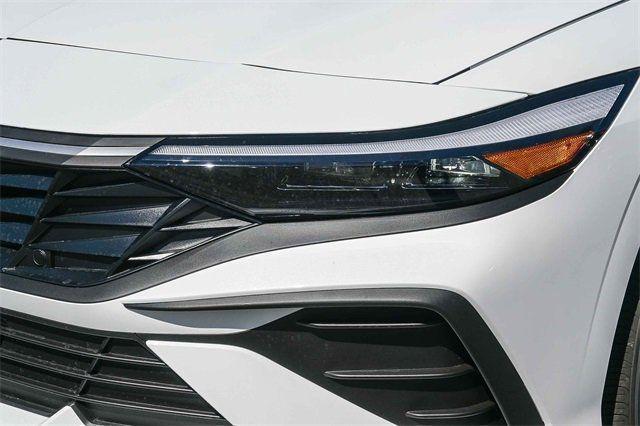 new 2026 Hyundai ELANTRA HEV car, priced at $27,085