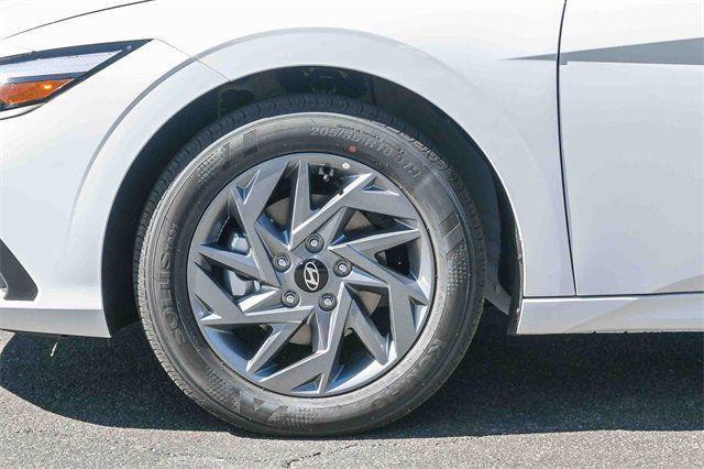 new 2026 Hyundai ELANTRA HEV car, priced at $27,085