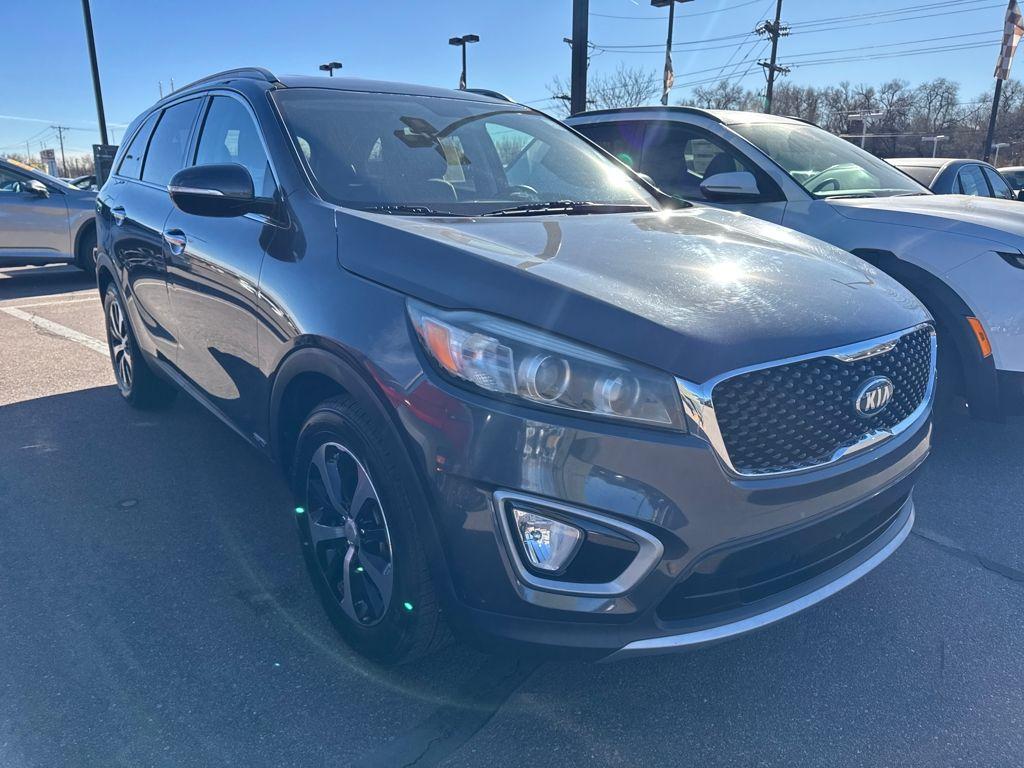 used 2016 Kia Sorento car, priced at $8,989