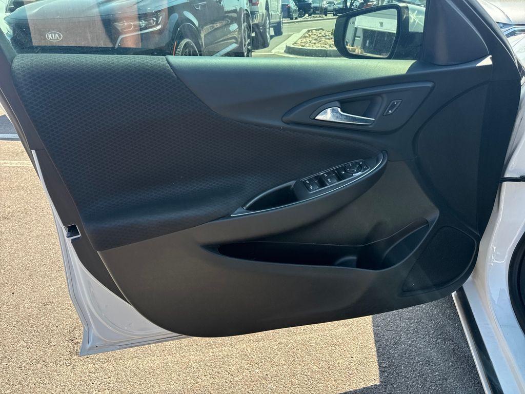 used 2016 Chevrolet Malibu car, priced at $10,989