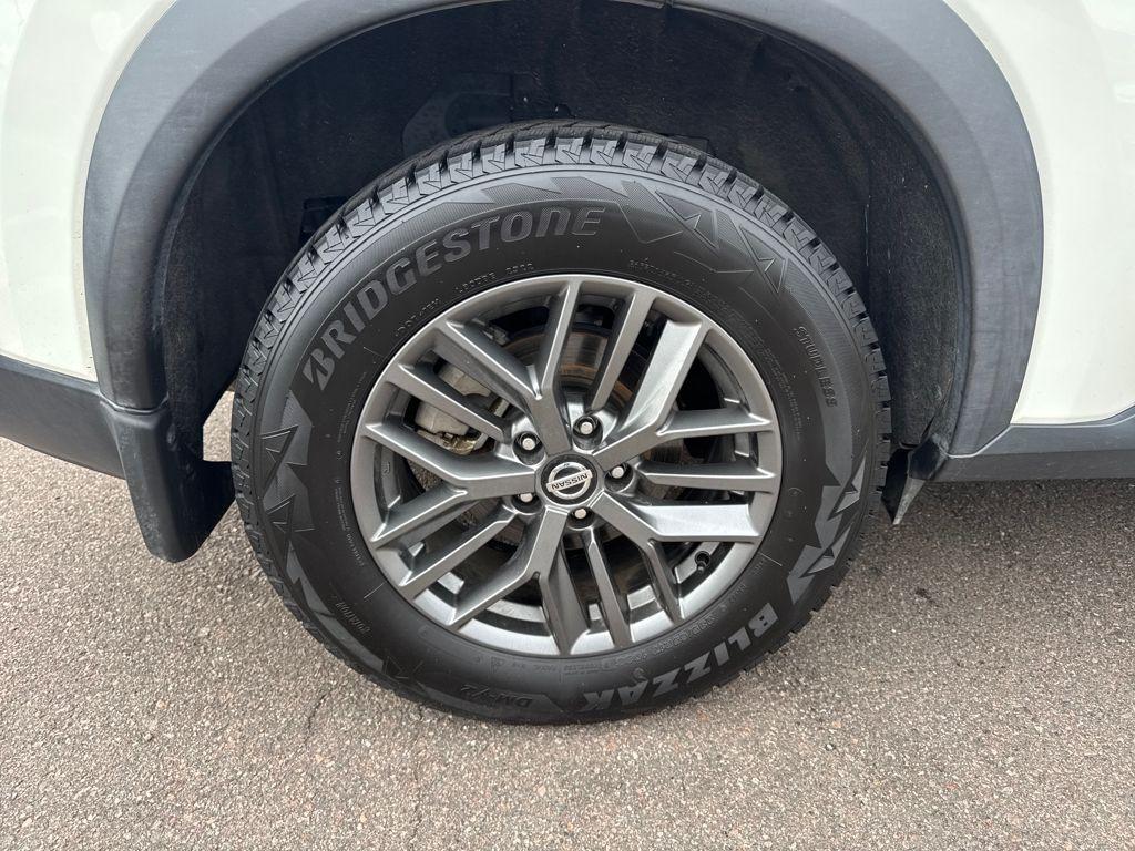 used 2021 Nissan Rogue car, priced at $12,686