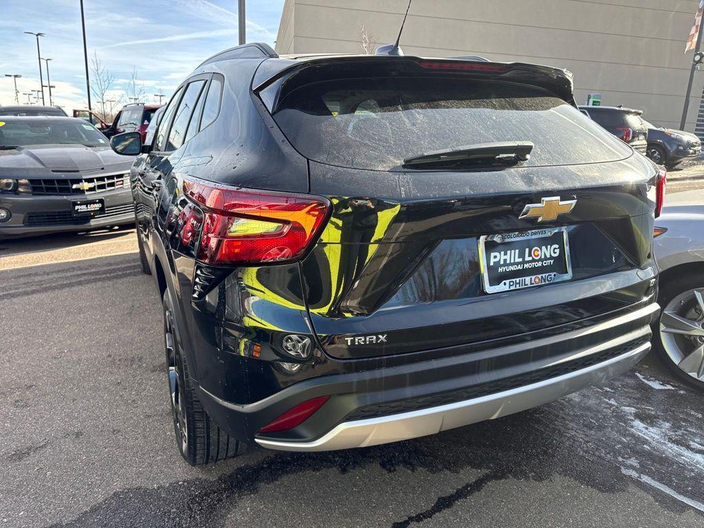 used 2024 Chevrolet Trax car, priced at $19,592