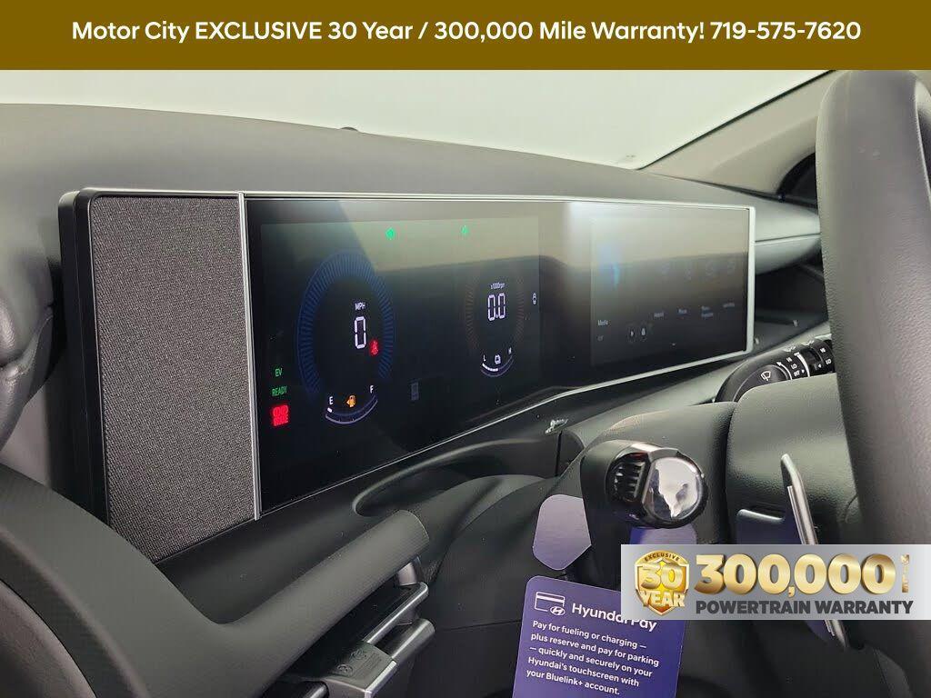 new 2026 Hyundai TUCSON Hybrid car