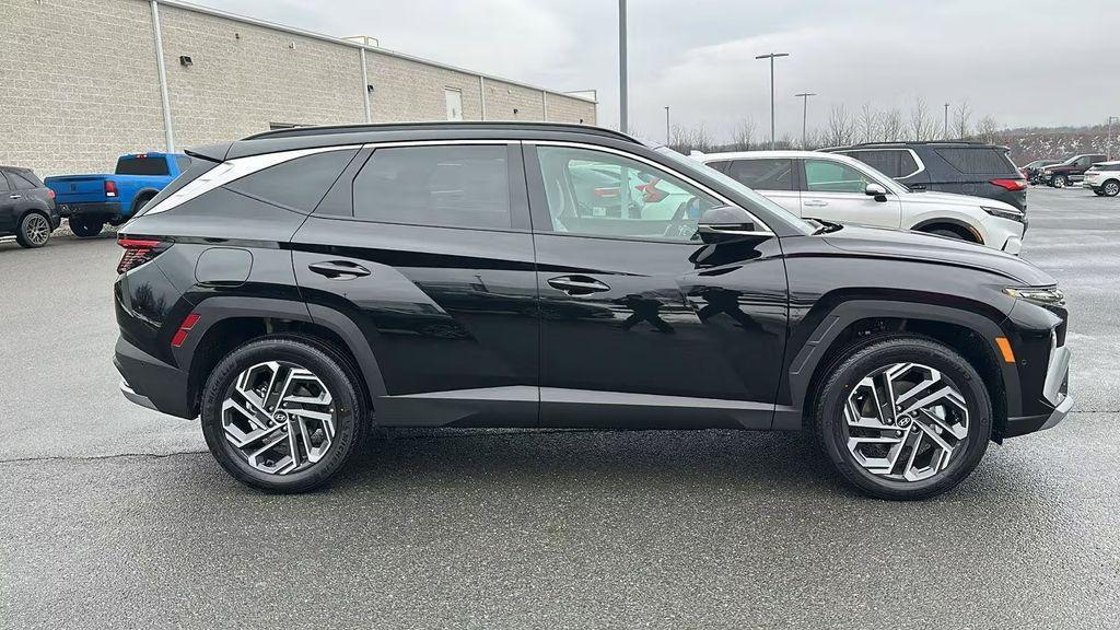 new 2026 Hyundai TUCSON Plug-In Hybrid car, priced at $48,250