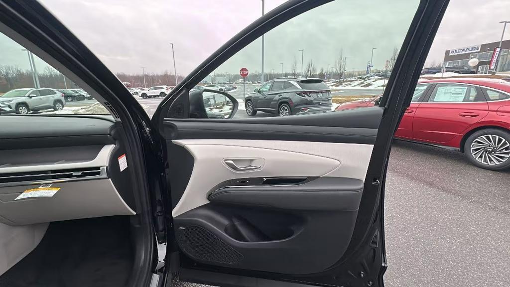 new 2026 Hyundai TUCSON Plug-In Hybrid car, priced at $47,250