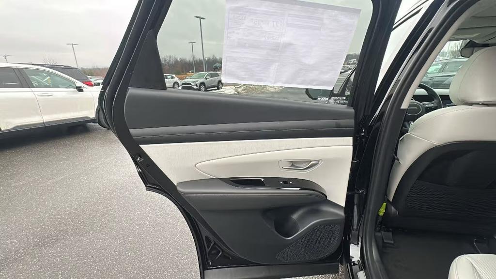 new 2026 Hyundai TUCSON Plug-In Hybrid car, priced at $47,250