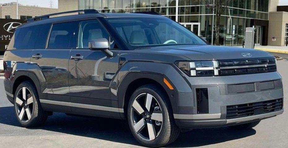 new 2025 Hyundai SANTA FE HEV car, priced at $39,313