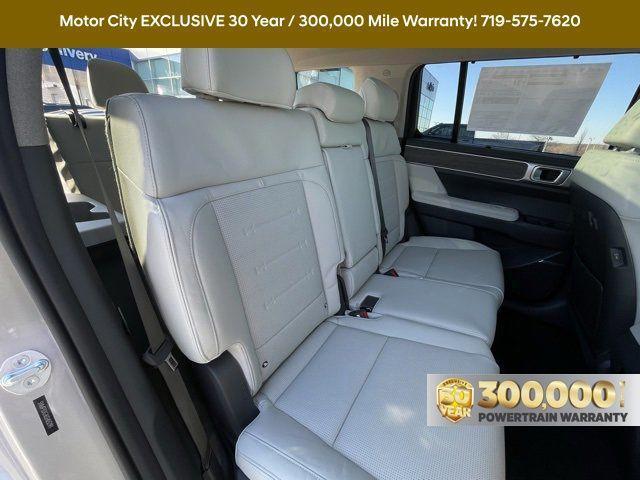 new 2025 Hyundai SANTA FE HEV car, priced at $41,337