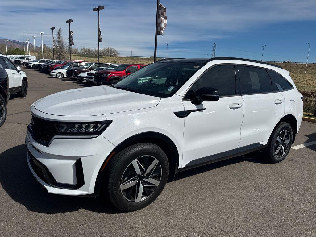 used 2022 Kia Sorento car, priced at $25,389