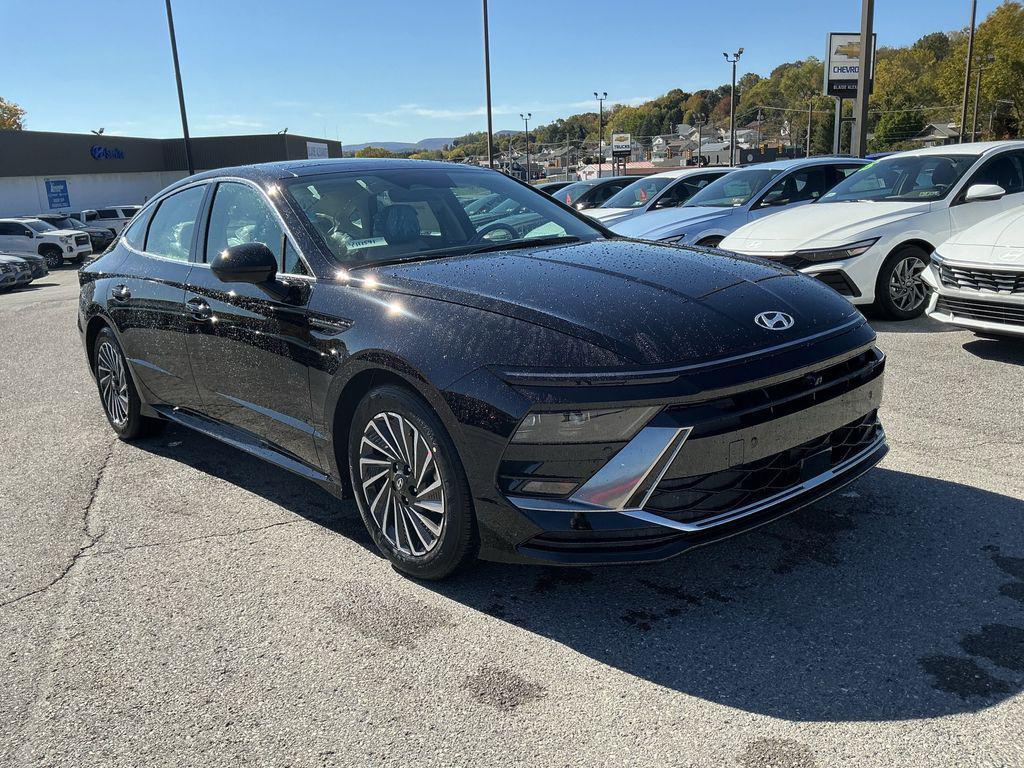 new 2026 Hyundai Sonata Hybrid car, priced at $39,650