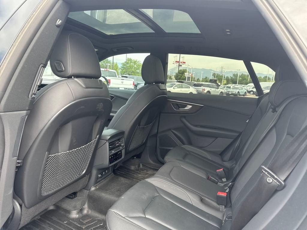 2019 Glacier White Metallic Audi Q8