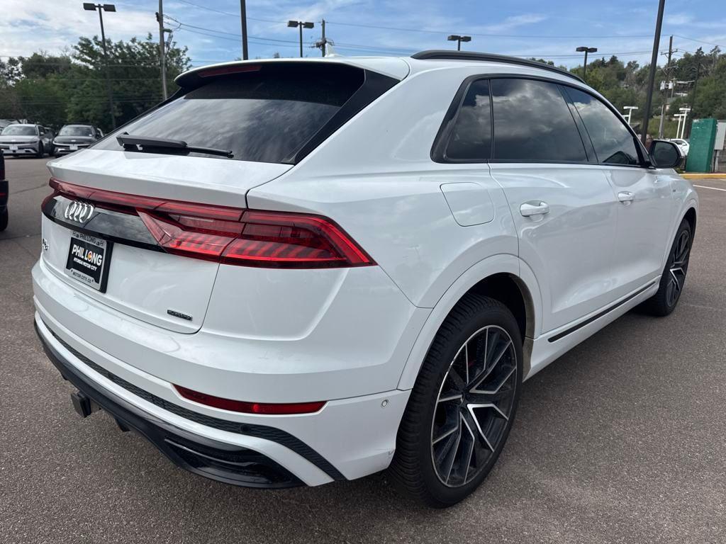 2019 Glacier White Metallic Audi Q8
