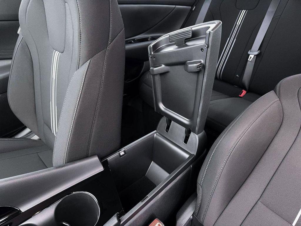 new 2026 Hyundai ELANTRA HEV car, priced at $26,585