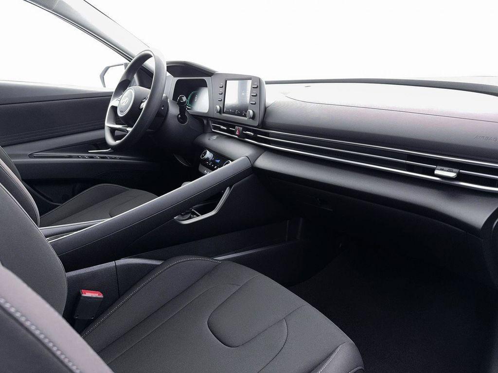 new 2026 Hyundai ELANTRA HEV car, priced at $26,585