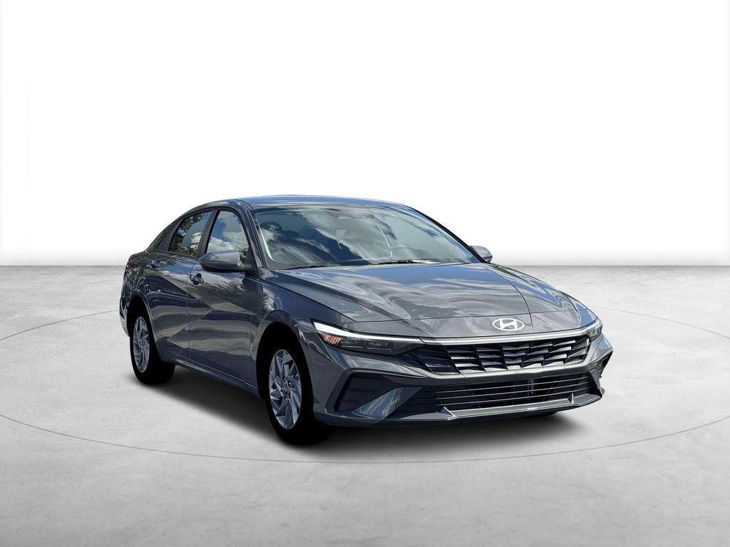 new 2026 Hyundai ELANTRA HEV car, priced at $26,585